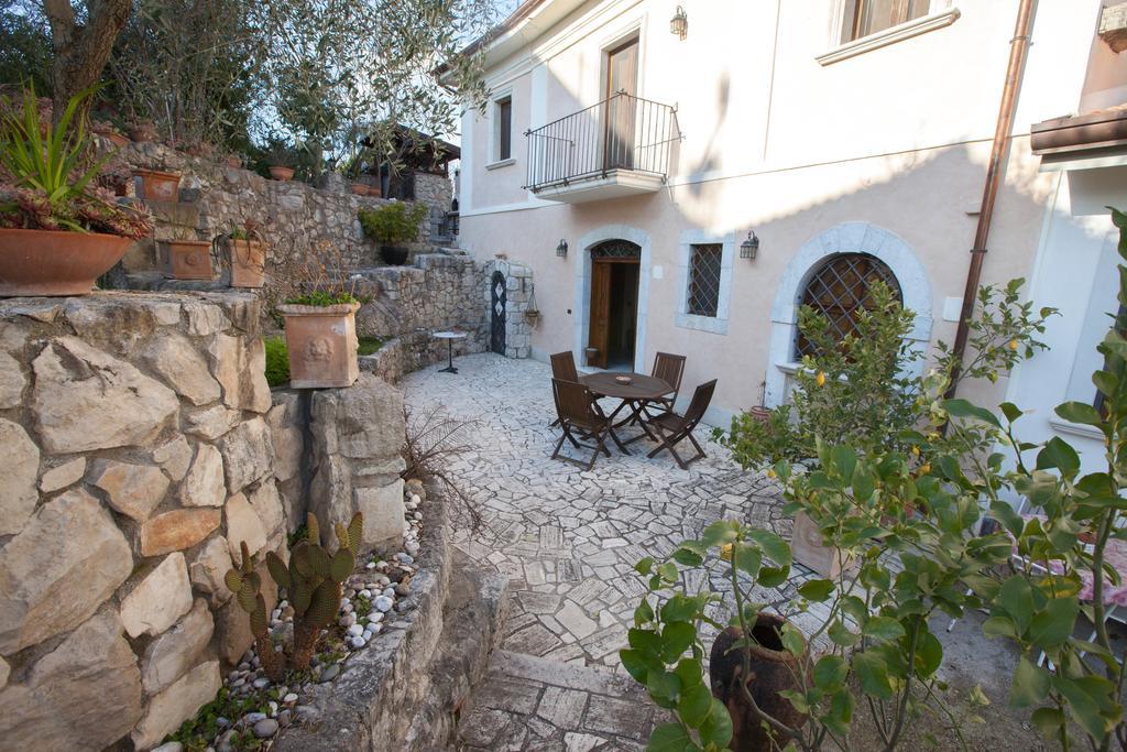 B&B Le Viole Arce Esterno foto